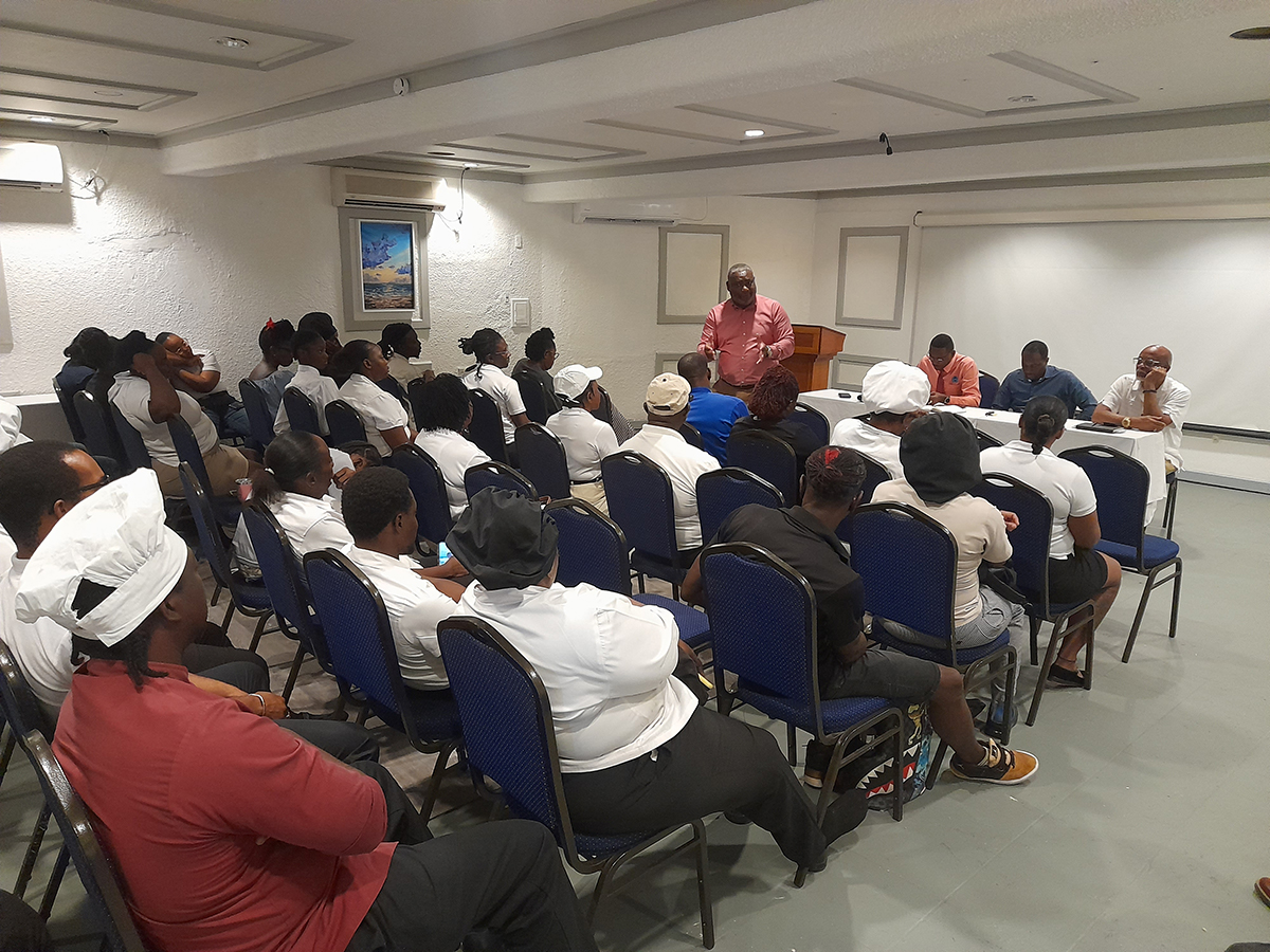 ABWU Returns to Jolly Beach, Workers Ready to Negotiate