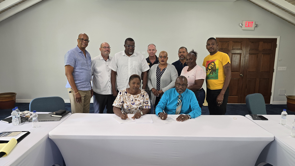 ABWU Secures Wage Increase for Workers at Elite Resorts